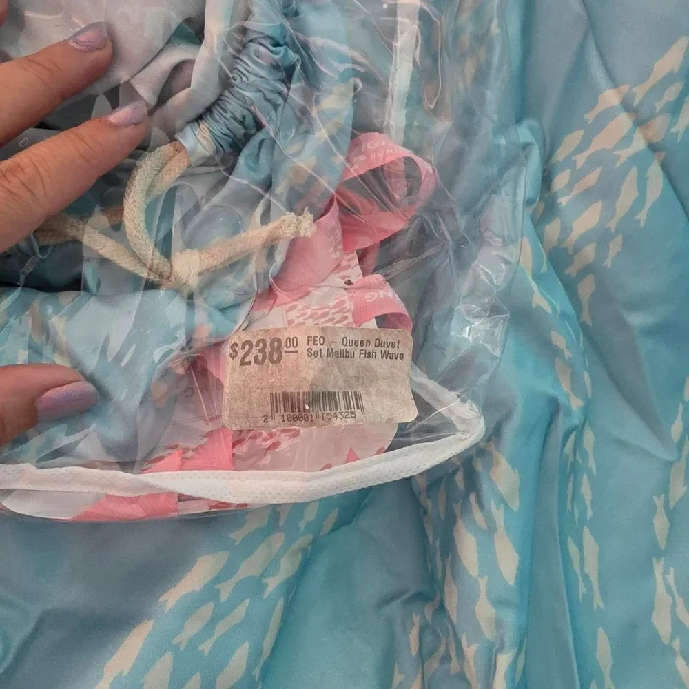NEW Fighting Eel Queen Fitted Sheet Only Malibu Fish Wave - Blue Bamboo Fabric